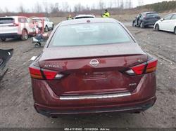 نيسان ألتيما